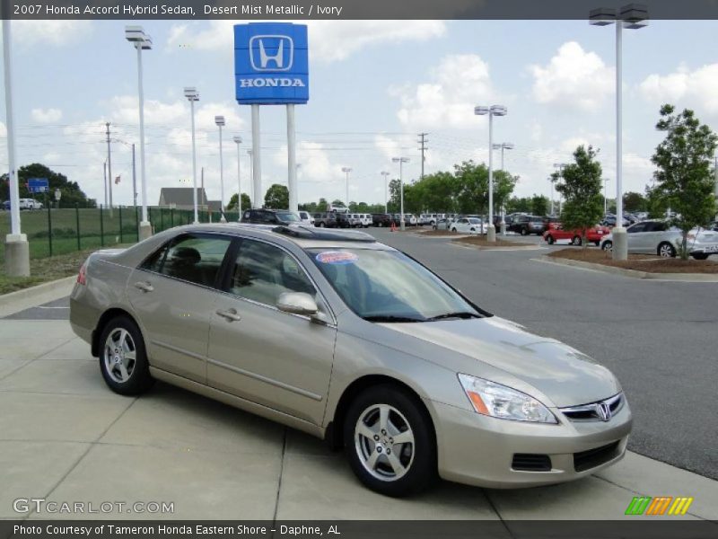 Front 3/4 View of 2007 Accord Hybrid Sedan