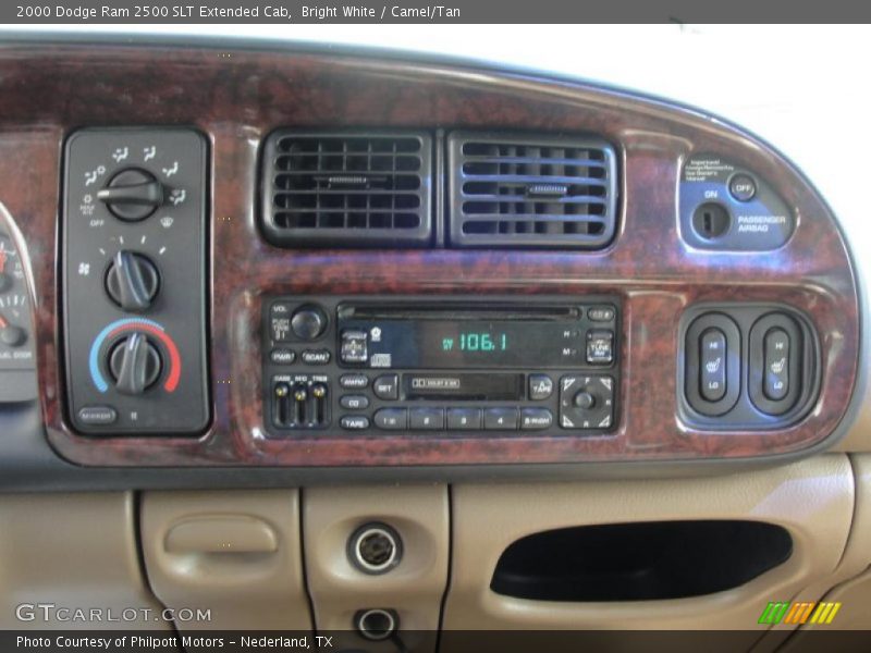 Bright White / Camel/Tan 2000 Dodge Ram 2500 SLT Extended Cab