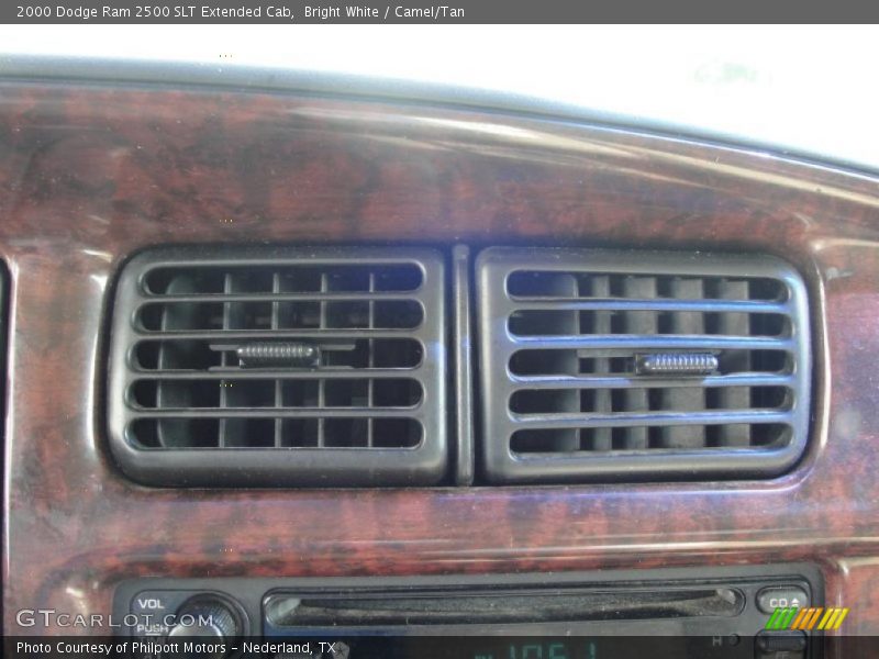 Bright White / Camel/Tan 2000 Dodge Ram 2500 SLT Extended Cab