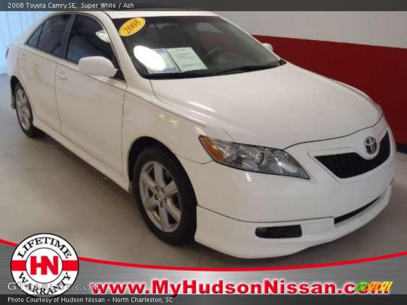 Super White / Ash 2008 Toyota Camry SE