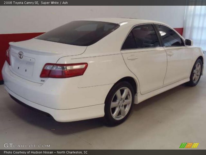 Super White / Ash 2008 Toyota Camry SE