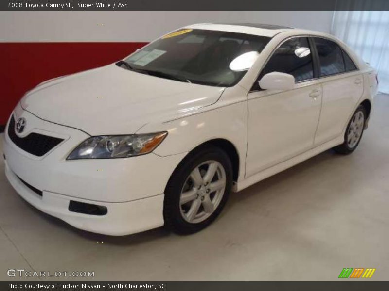 Super White / Ash 2008 Toyota Camry SE