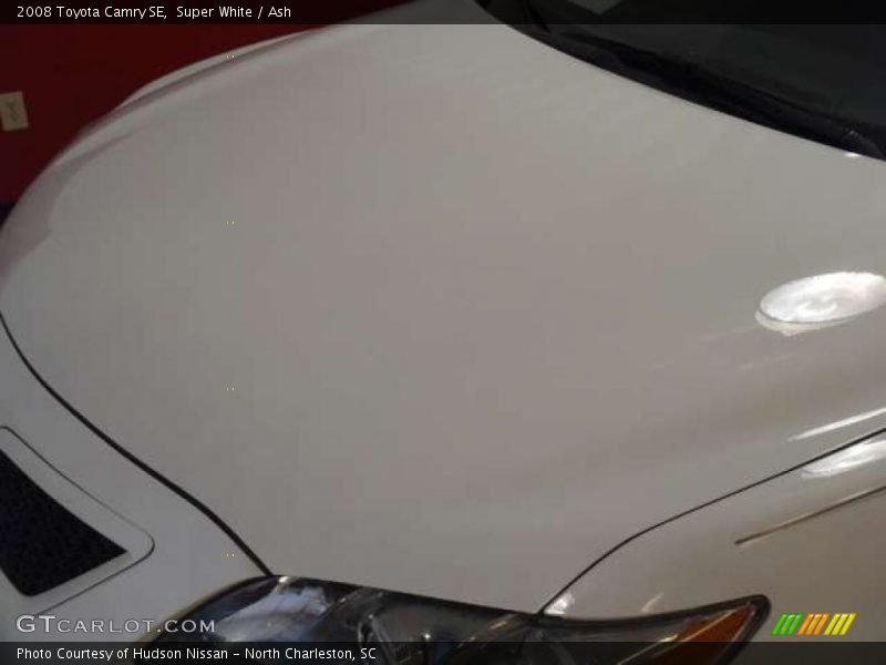 Super White / Ash 2008 Toyota Camry SE