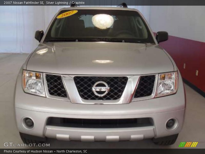 Silver Lightning / Graphite 2007 Nissan Pathfinder SE