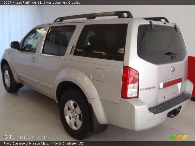 Silver Lightning / Graphite 2007 Nissan Pathfinder SE
