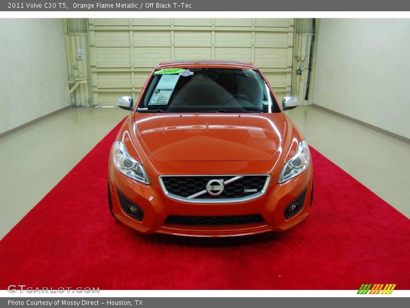 Orange Flame Metallic / Off Black T-Tec 2011 Volvo C30 T5