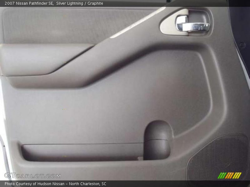 Silver Lightning / Graphite 2007 Nissan Pathfinder SE
