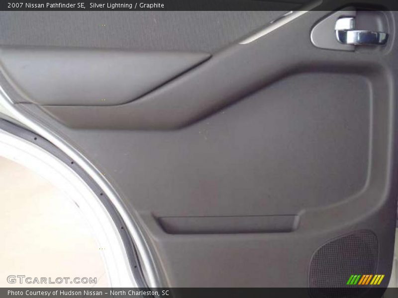 Silver Lightning / Graphite 2007 Nissan Pathfinder SE