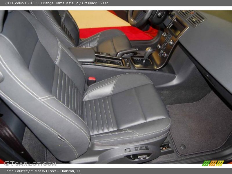 Orange Flame Metallic / Off Black T-Tec 2011 Volvo C30 T5