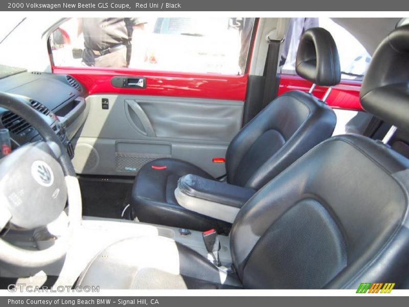 Red Uni / Black 2000 Volkswagen New Beetle GLS Coupe