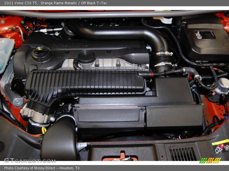  2011 C30 T5 Engine - 2.5 Liter Turbocharged DOHC 20-Valve VVT 5 Cylinder