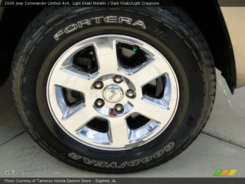 Light Khaki Metallic / Dark Khaki/Light Graystone 2006 Jeep Commander Limited 4x4