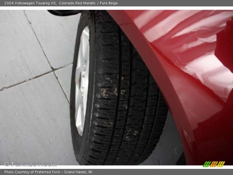 Colorado Red Metallic / Pure Beige 2004 Volkswagen Touareg V6