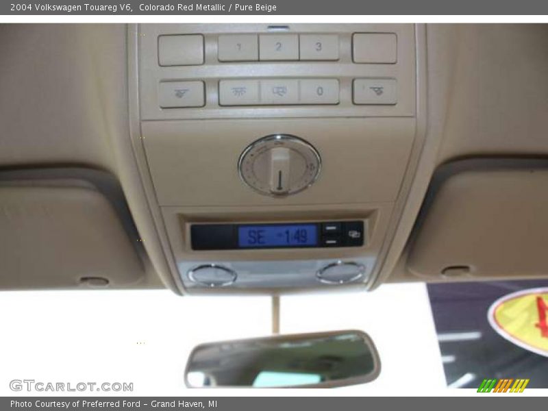 Colorado Red Metallic / Pure Beige 2004 Volkswagen Touareg V6