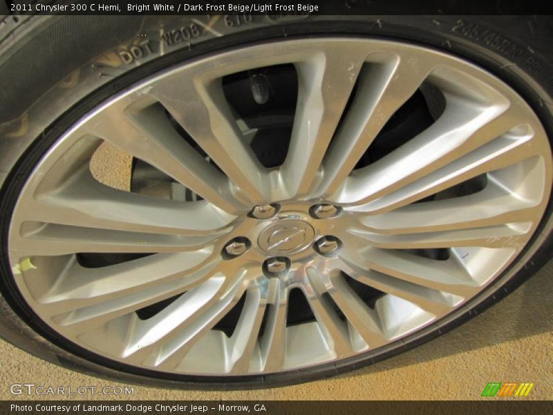 Bright White / Dark Frost Beige/Light Frost Beige 2011 Chrysler 300 C Hemi