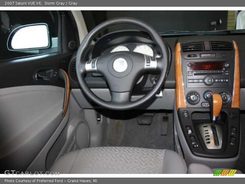 Storm Gray / Gray 2007 Saturn VUE V6