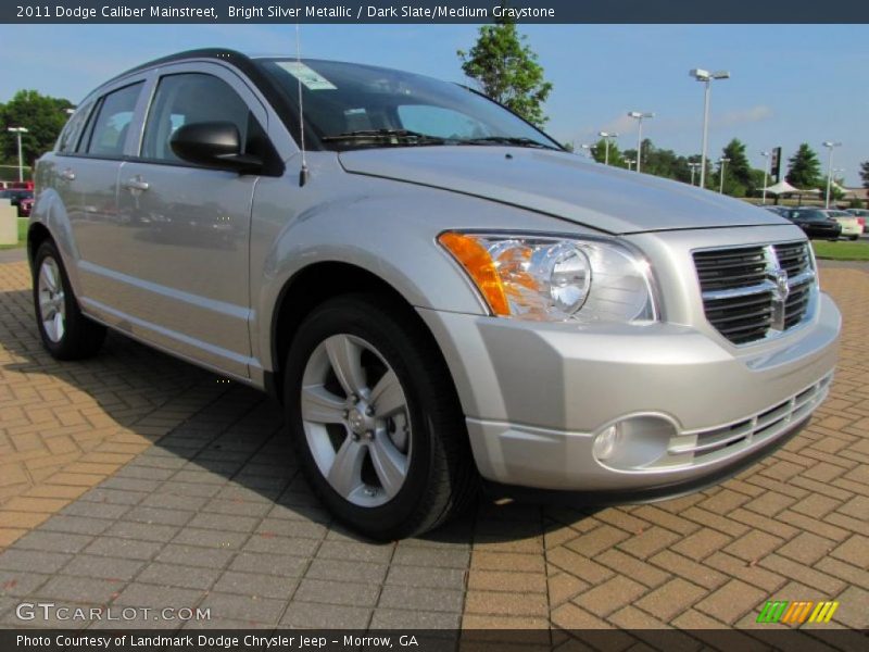 Bright Silver Metallic / Dark Slate/Medium Graystone 2011 Dodge Caliber Mainstreet