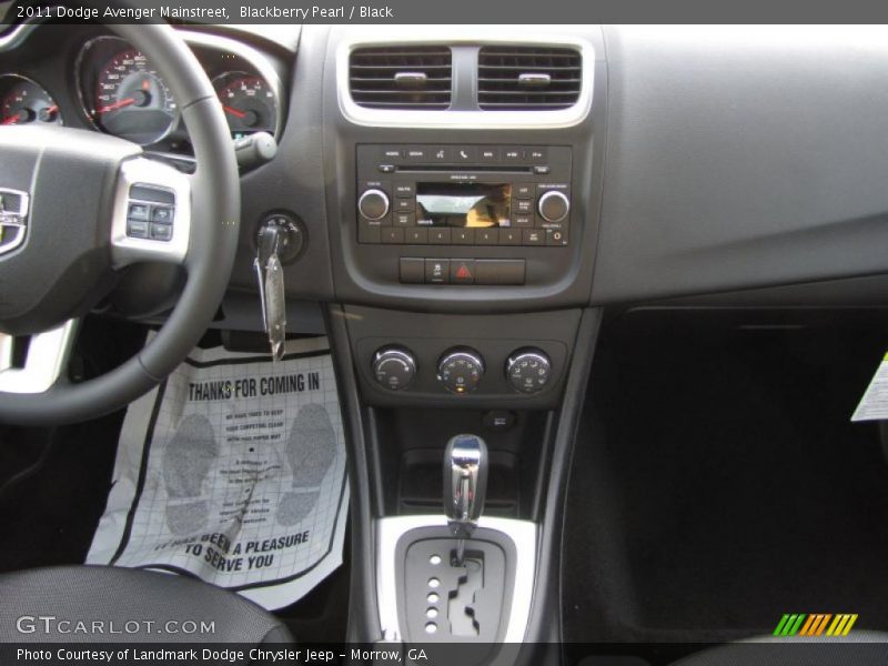 Blackberry Pearl / Black 2011 Dodge Avenger Mainstreet