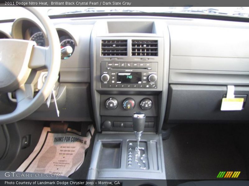 Brilliant Black Crystal Pearl / Dark Slate Gray 2011 Dodge Nitro Heat