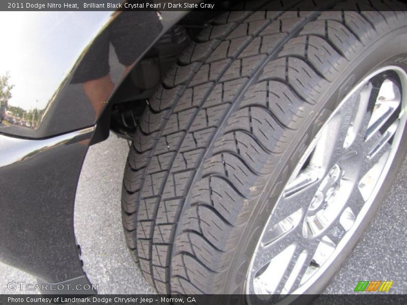 Brilliant Black Crystal Pearl / Dark Slate Gray 2011 Dodge Nitro Heat