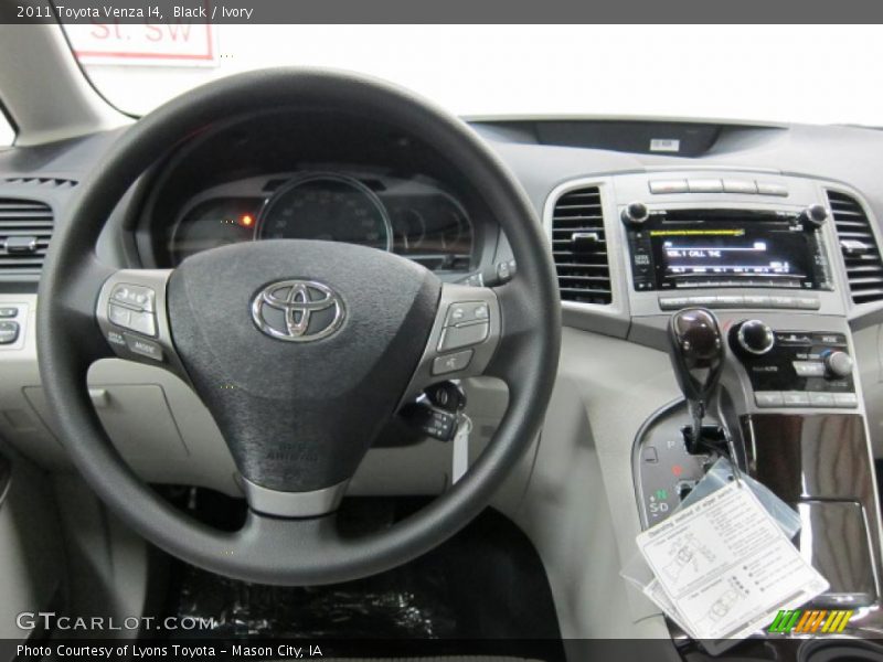 Black / Ivory 2011 Toyota Venza I4