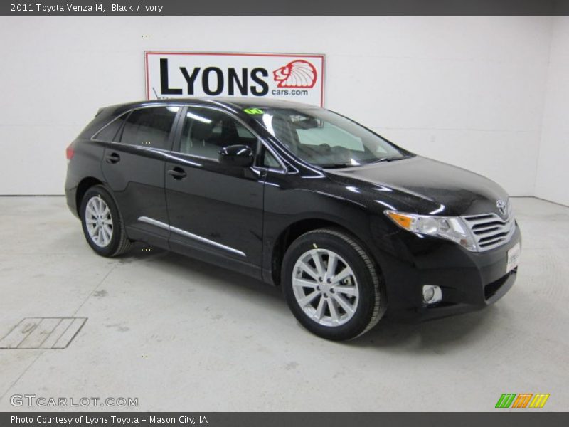Black / Ivory 2011 Toyota Venza I4