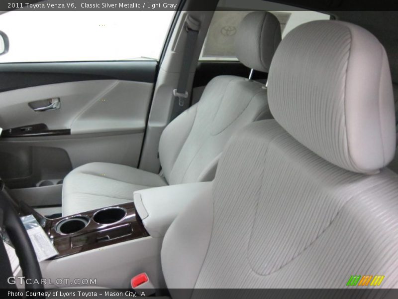 Classic Silver Metallic / Light Gray 2011 Toyota Venza V6