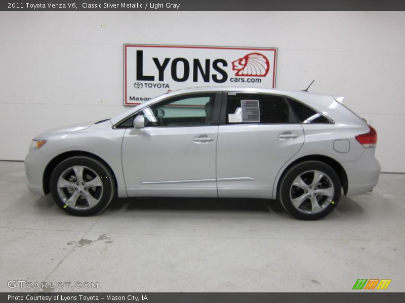 Classic Silver Metallic / Light Gray 2011 Toyota Venza V6