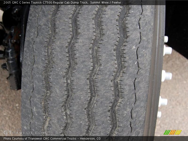 Summit White / Pewter 2005 GMC C Series Topkick C7500 Regular Cab Dump Truck