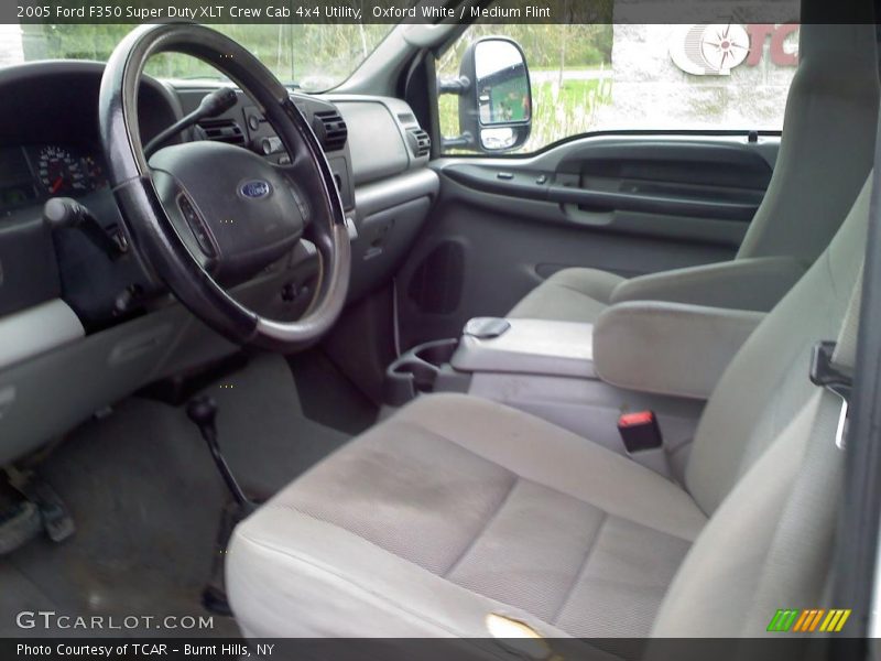 Oxford White / Medium Flint 2005 Ford F350 Super Duty XLT Crew Cab 4x4 Utility