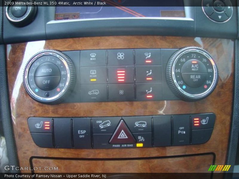Arctic White / Black 2009 Mercedes-Benz ML 350 4Matic