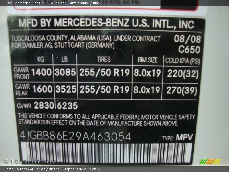 Arctic White / Black 2009 Mercedes-Benz ML 350 4Matic