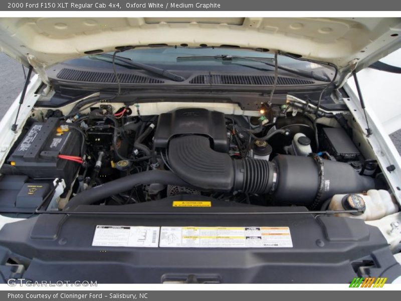  2000 F150 XLT Regular Cab 4x4 Engine - 4.6 Liter SOHC 16-Valve Triton V8