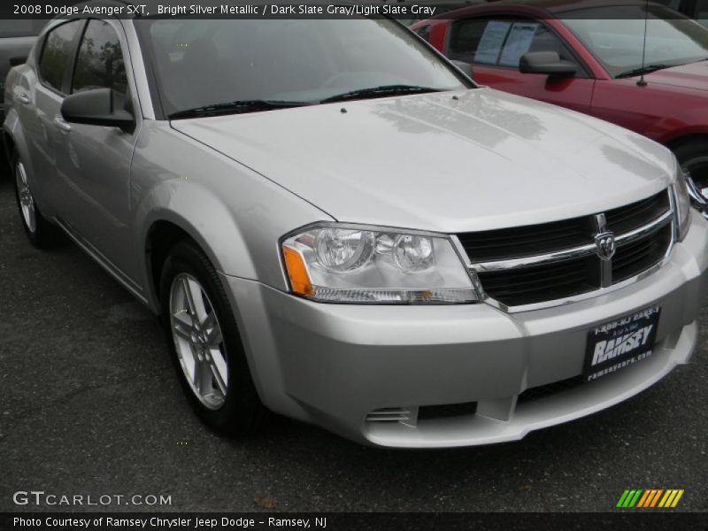 Bright Silver Metallic / Dark Slate Gray/Light Slate Gray 2008 Dodge Avenger SXT
