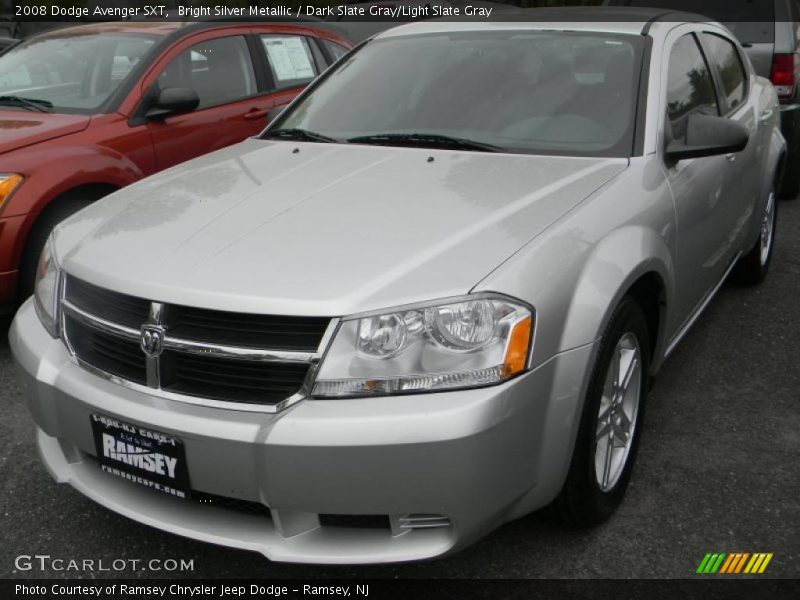 Bright Silver Metallic / Dark Slate Gray/Light Slate Gray 2008 Dodge Avenger SXT