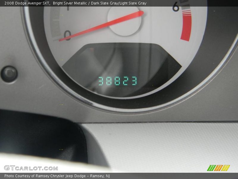 Bright Silver Metallic / Dark Slate Gray/Light Slate Gray 2008 Dodge Avenger SXT