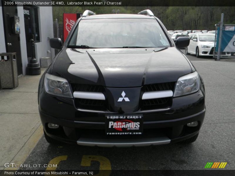 Labrador Black Pearl / Charcoal 2006 Mitsubishi Outlander SE 4WD