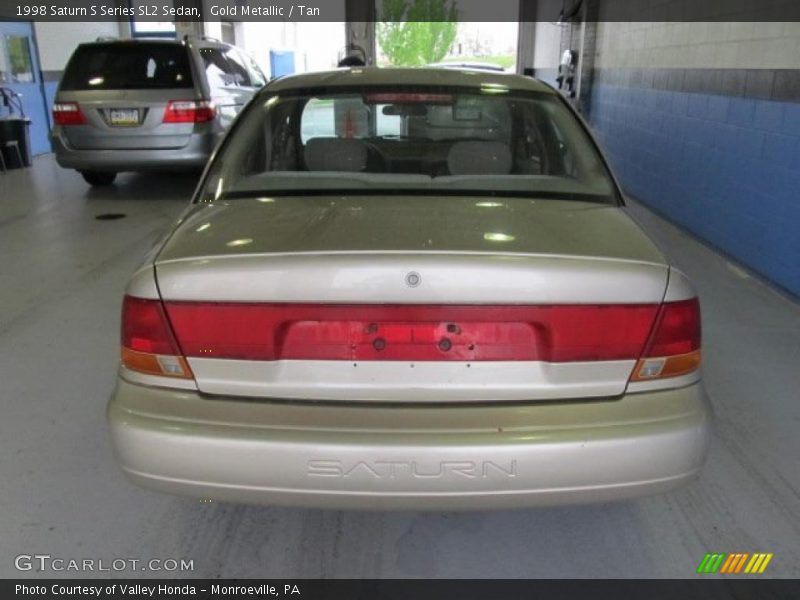 Gold Metallic / Tan 1998 Saturn S Series SL2 Sedan