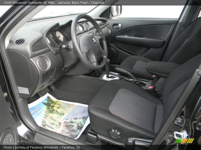 Labrador Black Pearl / Charcoal 2006 Mitsubishi Outlander SE 4WD