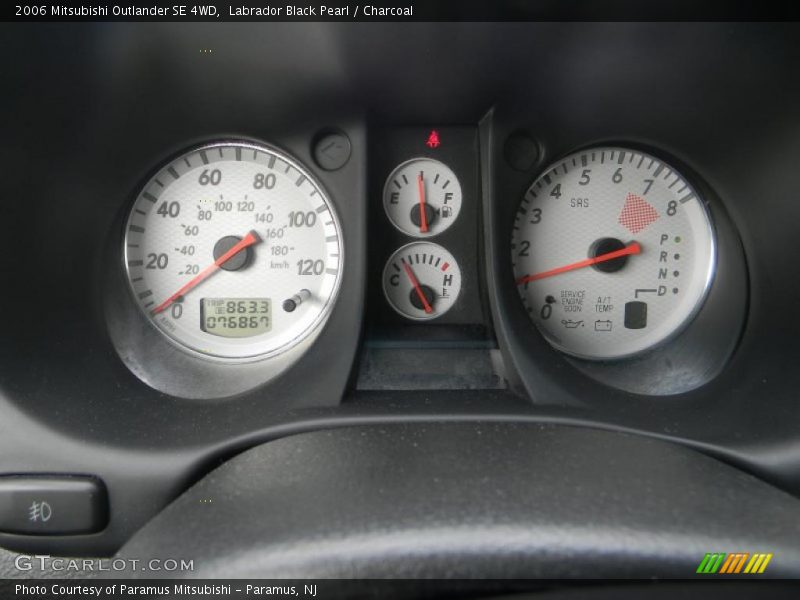 Labrador Black Pearl / Charcoal 2006 Mitsubishi Outlander SE 4WD