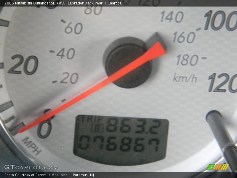 Labrador Black Pearl / Charcoal 2006 Mitsubishi Outlander SE 4WD