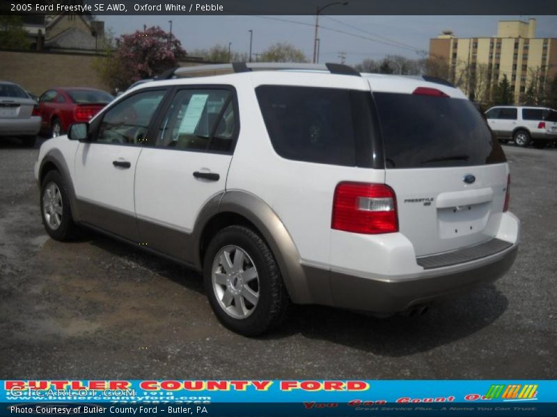 Oxford White / Pebble 2005 Ford Freestyle SE AWD
