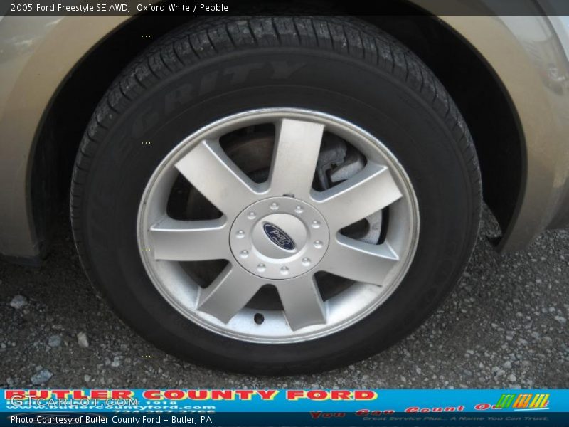 Oxford White / Pebble 2005 Ford Freestyle SE AWD