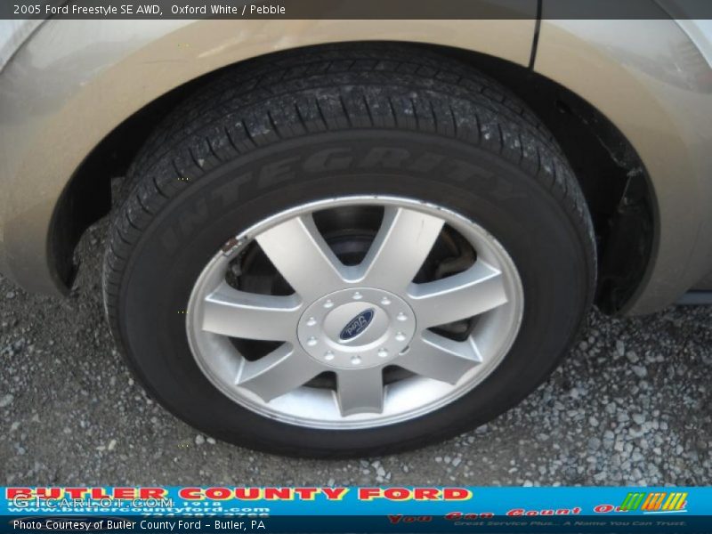 Oxford White / Pebble 2005 Ford Freestyle SE AWD