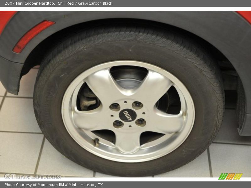 Chili Red / Grey/Carbon Black 2007 Mini Cooper Hardtop