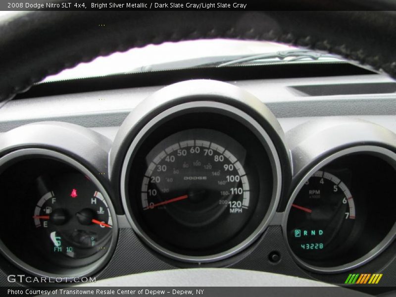 Bright Silver Metallic / Dark Slate Gray/Light Slate Gray 2008 Dodge Nitro SLT 4x4