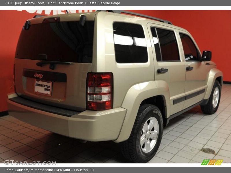 Light Sandstone Pearl / Pastel Pebble Beige 2010 Jeep Liberty Sport