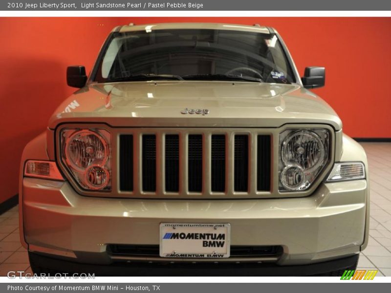 Light Sandstone Pearl / Pastel Pebble Beige 2010 Jeep Liberty Sport