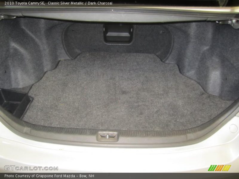 Classic Silver Metallic / Dark Charcoal 2010 Toyota Camry SE