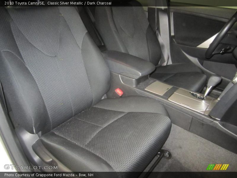 Classic Silver Metallic / Dark Charcoal 2010 Toyota Camry SE